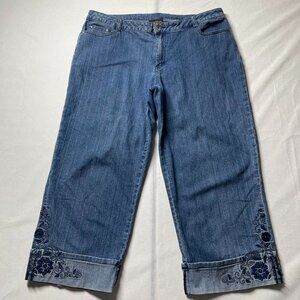 Multiples Womens Blue Denim Floral Embroidered Beaded Hem Cropped Jeans Size 12
